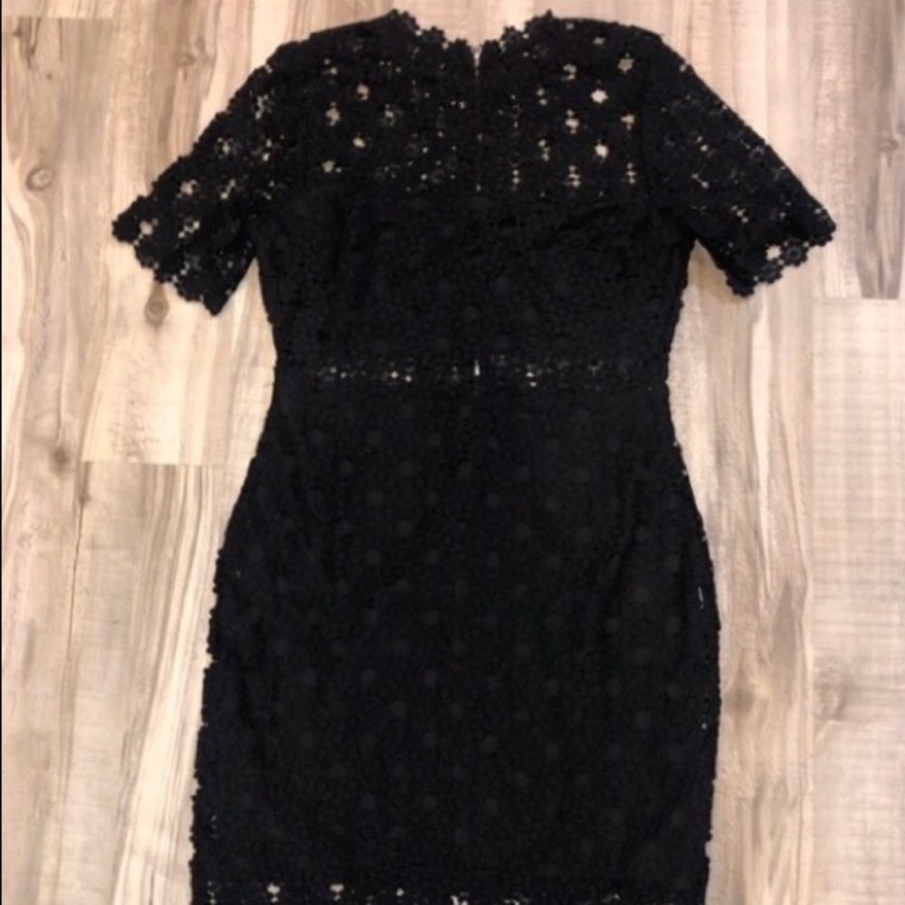 Lulu’s black dress!
